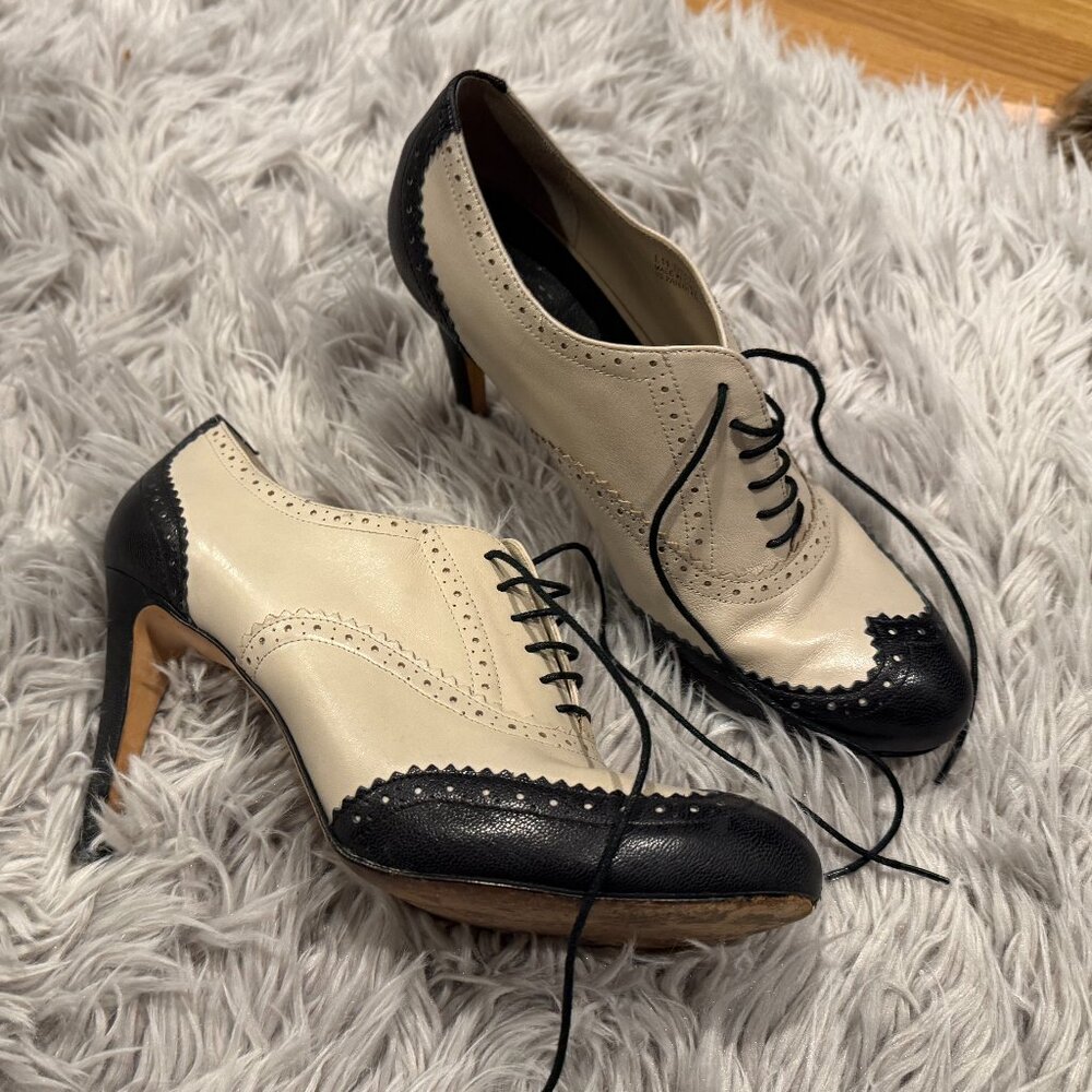 Cole Haan Vintage style Siz 10 Heels